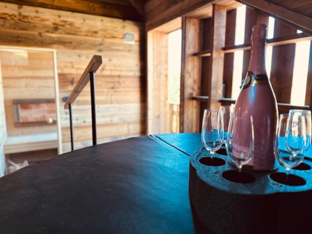 Stone Lake Luxury Lodge ジェラールメ エクステリア 写真