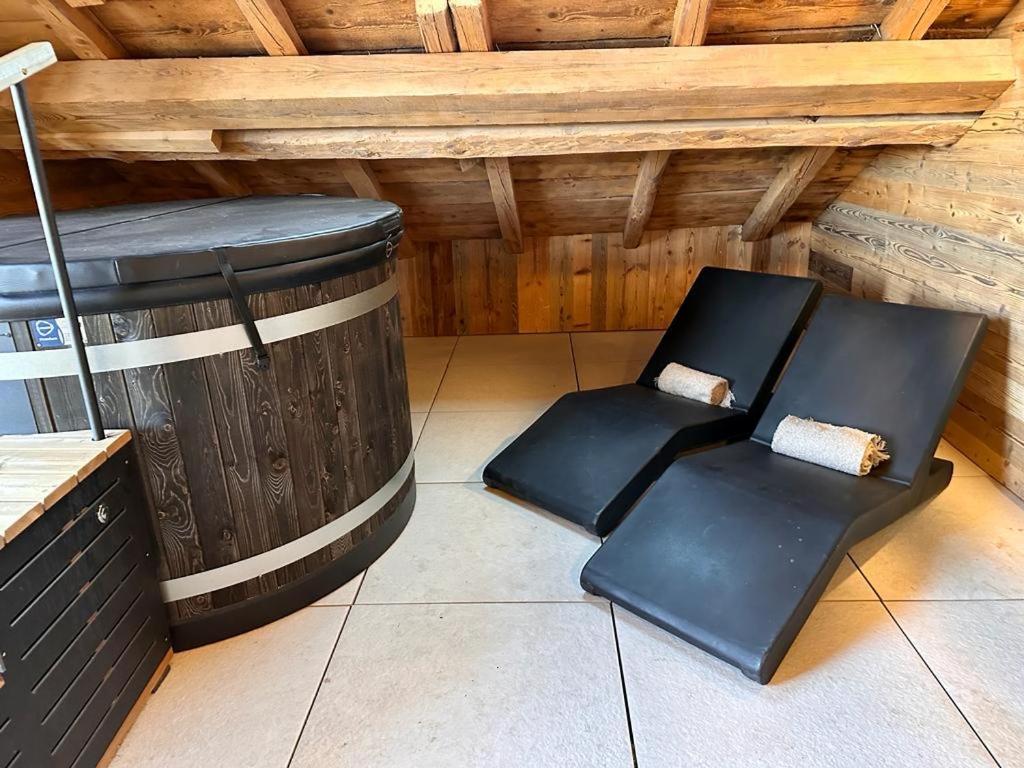Stone Lake Luxury Lodge ジェラールメ エクステリア 写真