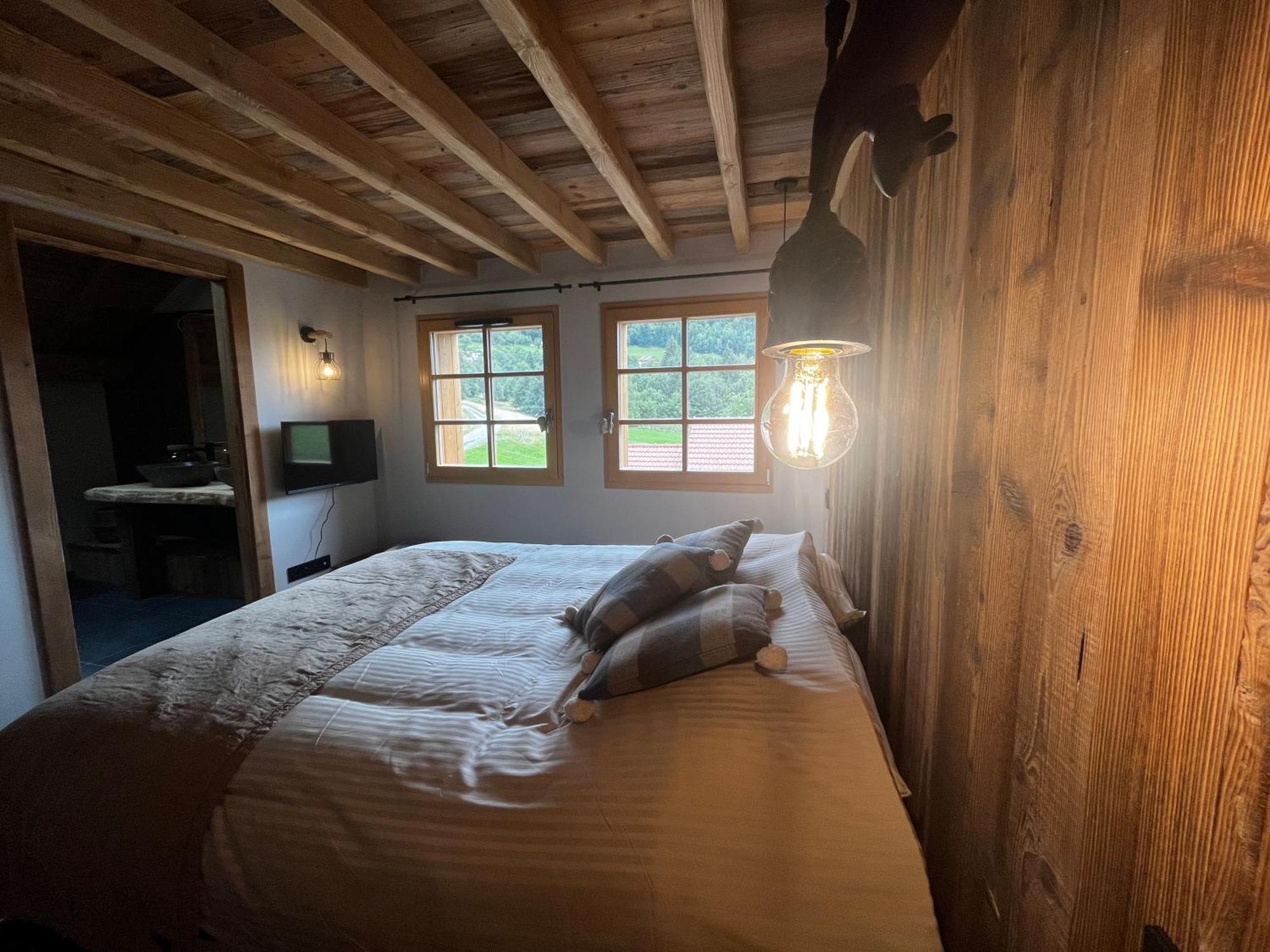 Stone Lake Luxury Lodge ジェラールメ エクステリア 写真