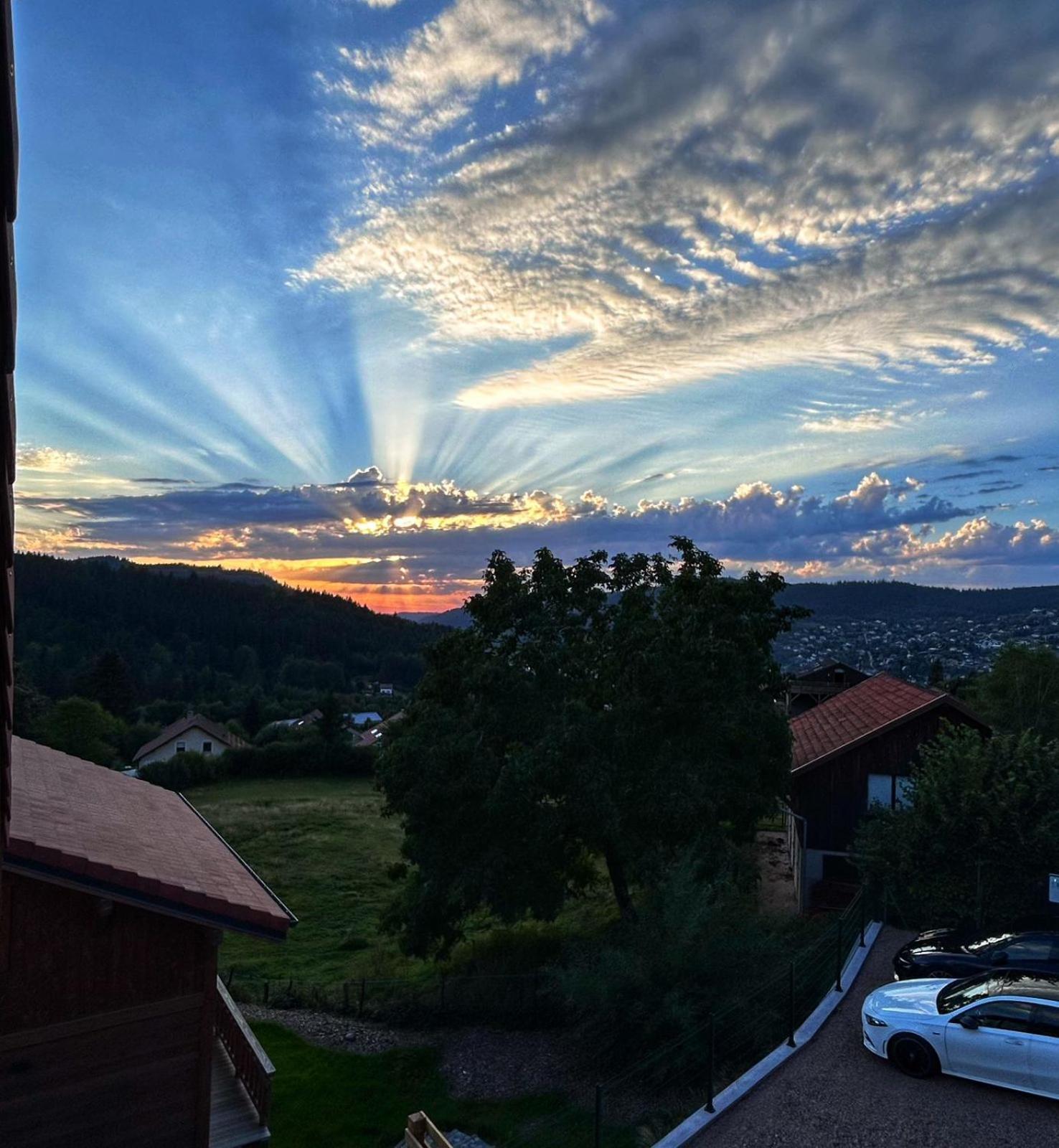 Stone Lake Luxury Lodge ジェラールメ エクステリア 写真